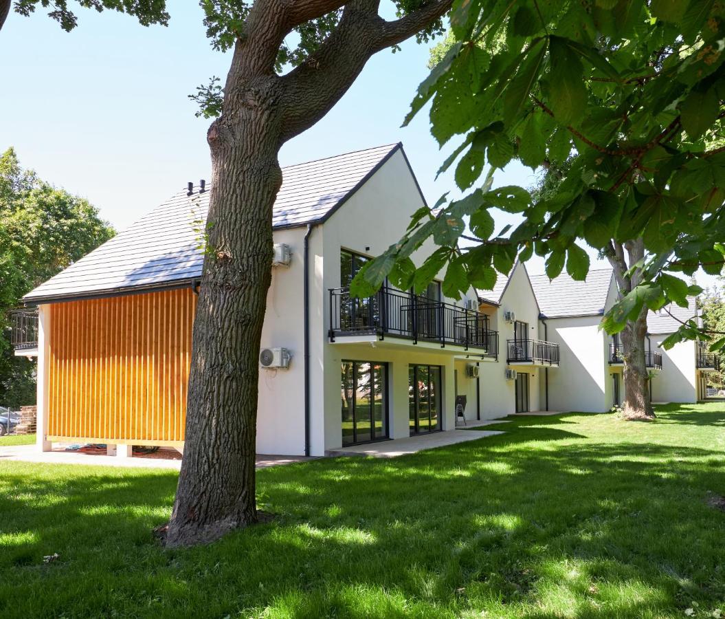 Apartamenty 7 Debow Pleśna Εξωτερικό φωτογραφία