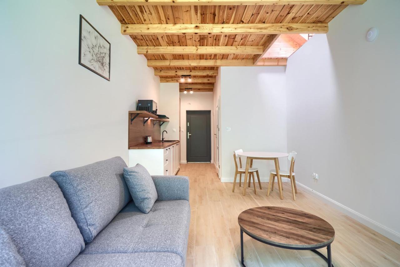 Apartamenty 7 Debow Pleśna Εξωτερικό φωτογραφία